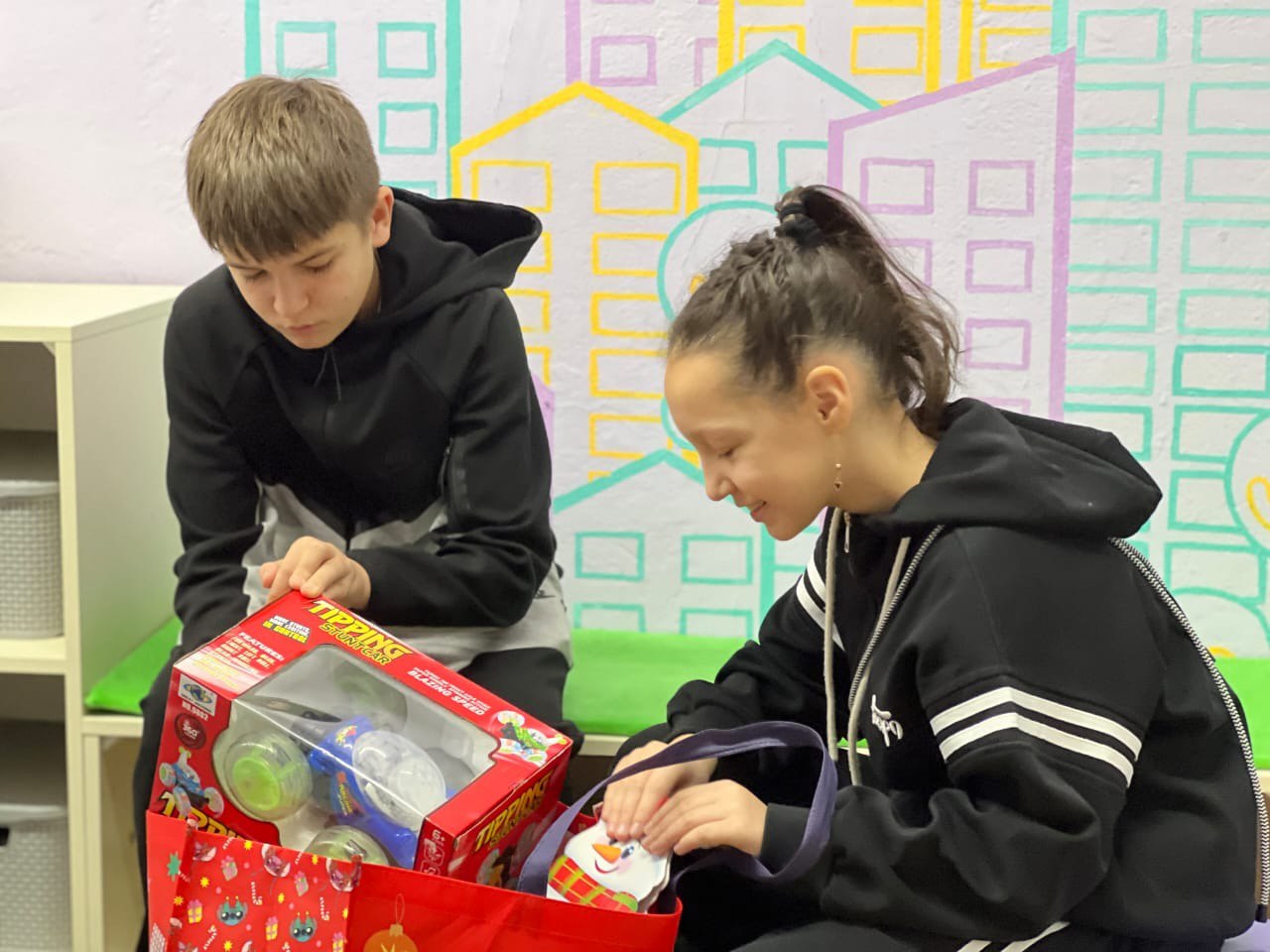 photo_5436266460650083443_y